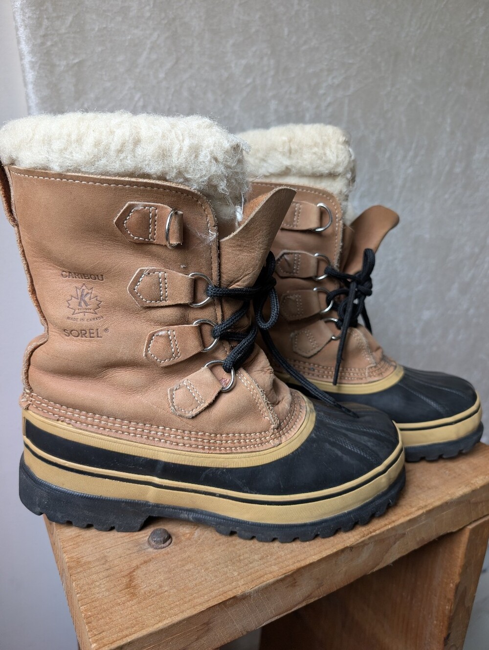 Vtg Canada Sorel Caribou Wool Leather Upper Rubber Insulated Boots Laced W8